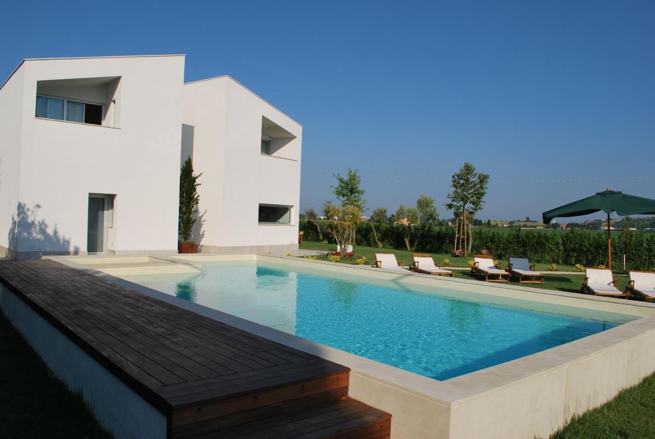 Ortopi Country Canapa House Porto Recanati Extérieur photo